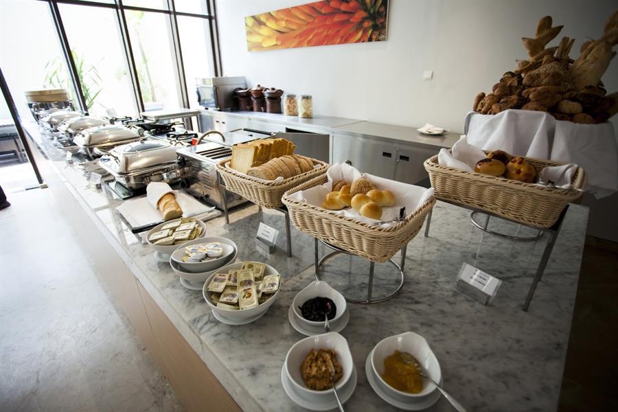 Swiss-belinn Airport Jakarta Hotel 3*